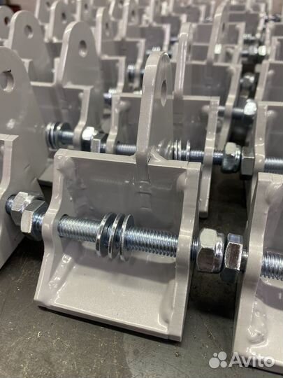 Крепление генератора WPS