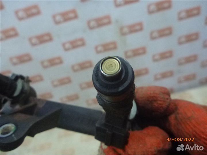 Топливная рампа Renault Logan LS0A K7J 2008