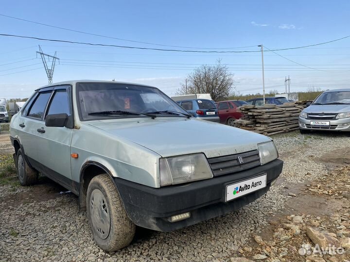 ВАЗ 21099 1.5 МТ, 2000, 137 000 км