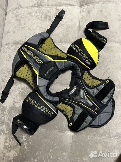 Нагрудник хоккейный шорты Bauer Supreme 1s