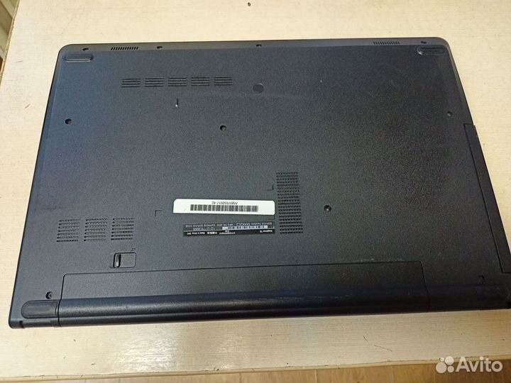 Dell i3 5005u/8gb ddr3/Intel HD 4gb/SSD