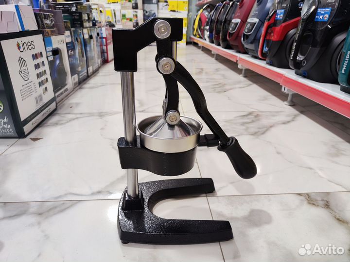 Соковыжималка-пресс для цитрусовых