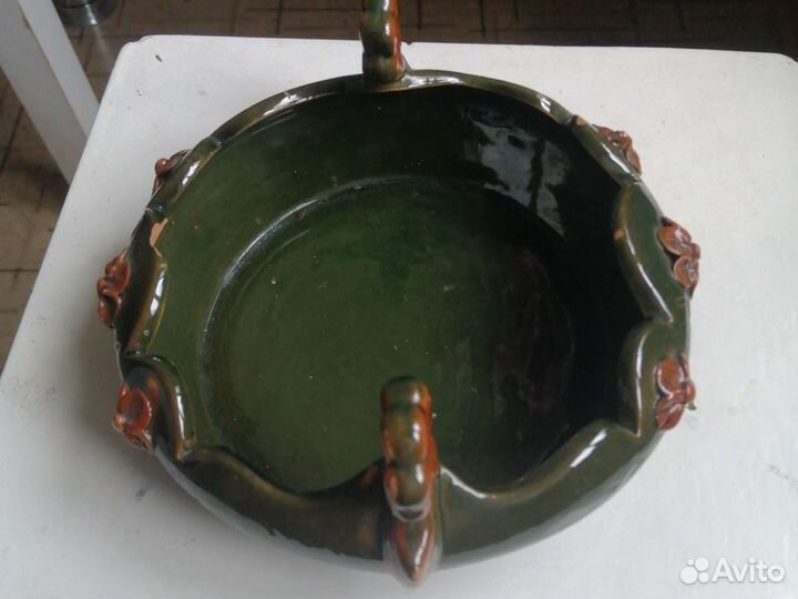 Кувшин старинный и ваза