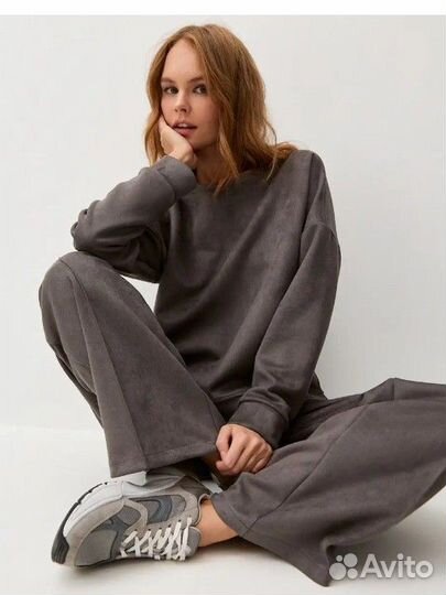 Костюм женский