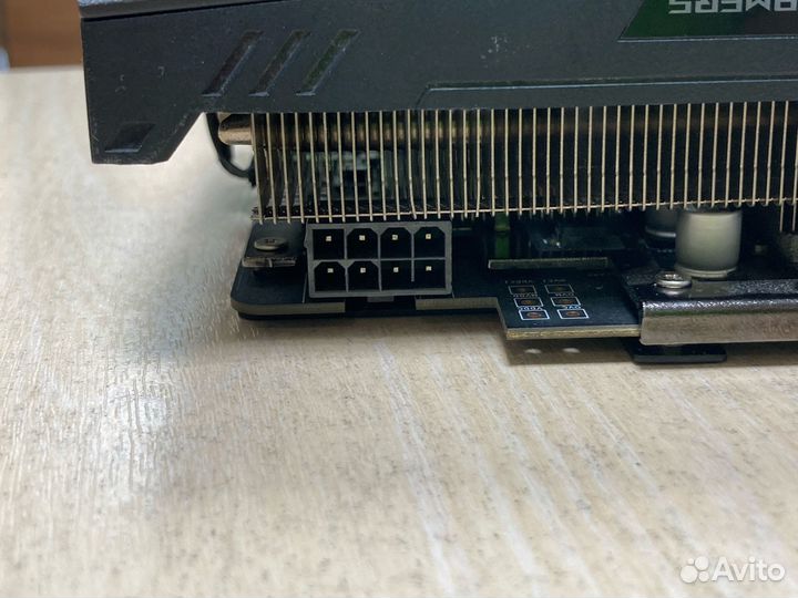 Видеокарта asus RX 580 ROG-strix 8gb