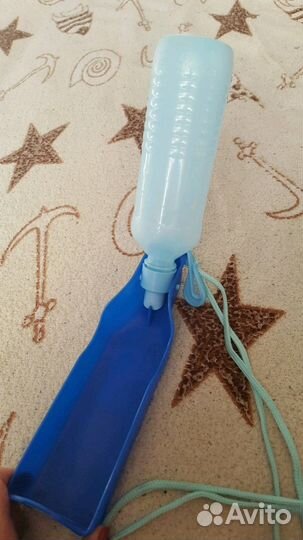 Дорожная поилка для собак