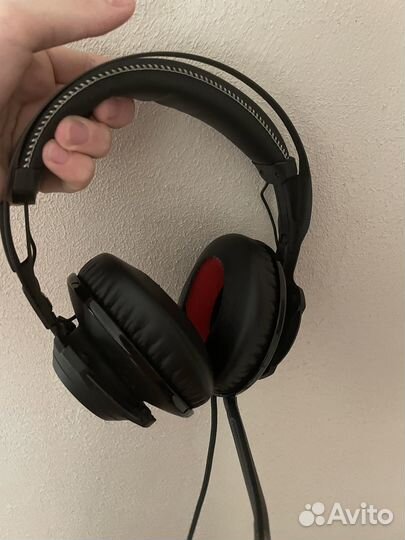 Игровые наушники HyperX Cloud Revolver S 7.1