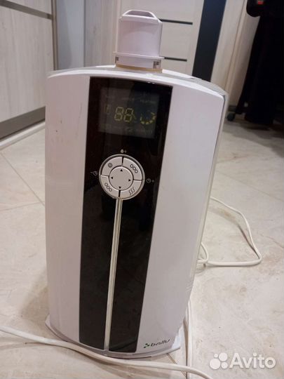 Ультразвуковой увлажнитель воздуха ballu