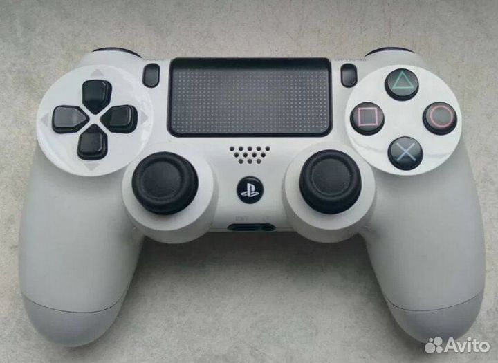 Sony PlayStation 4 (PS4) прошитая (без обмена)