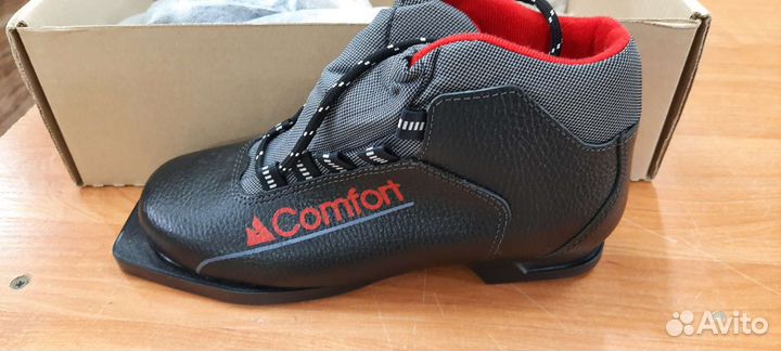 Лыжные ботинки классические