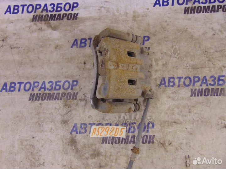 Суппорт передний правый для Nissan X-Trail 1 2001