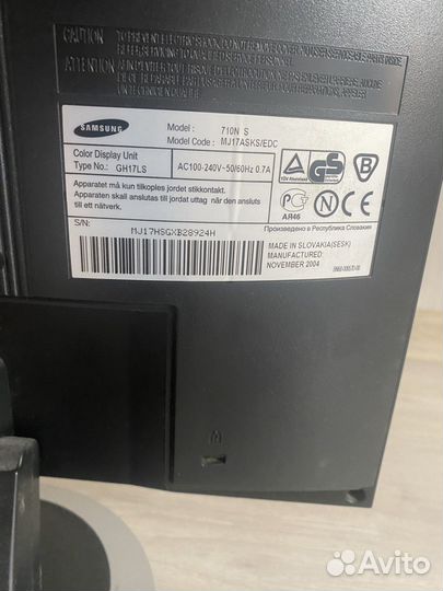 Монитор Samsung