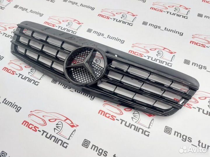 Решетка на Mercedes S-Class w220 98-02г Черная