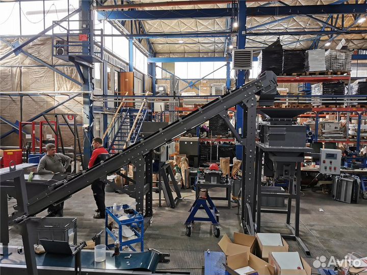 Желобчатый ленточный конвейер