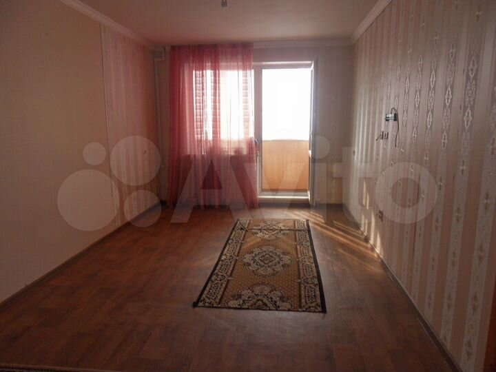 4-к. квартира, 88 м², 8/9 эт.