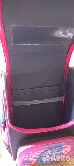 Школьный рюкзак