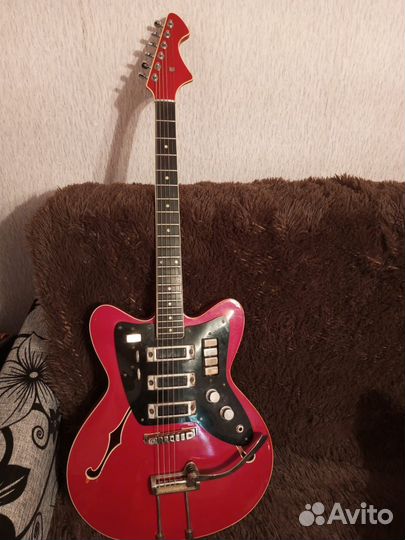 Гитара Jolana Tornado