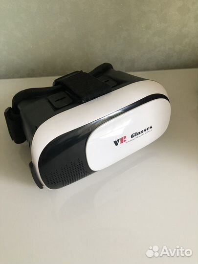 Очки виртуальной реальности для смартфона