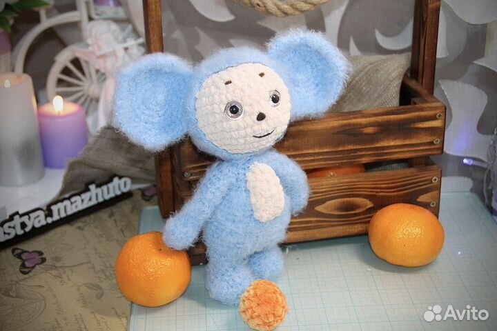 Плюшевый голубой Чебурашка