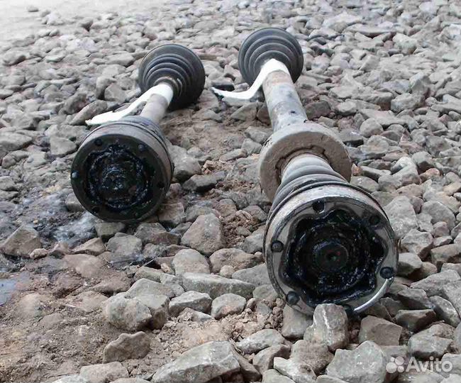 Привод передний VW Vento