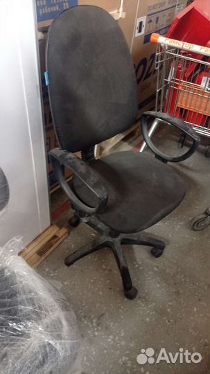 Офисные стулья кресло