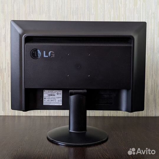 Монитор LG 22 flatron w2234s SN