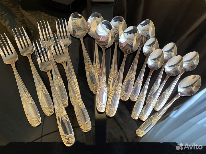 Набор столовых приборов на 6 персон
