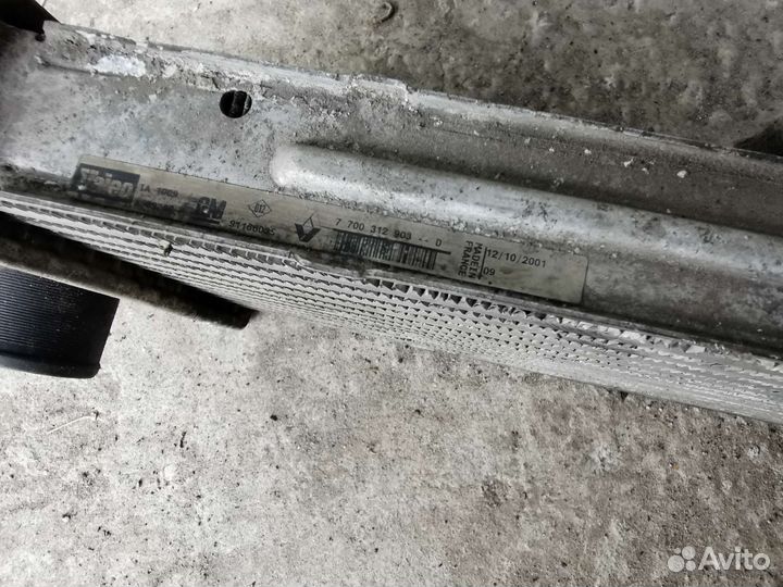 Интеркулер рено трафик