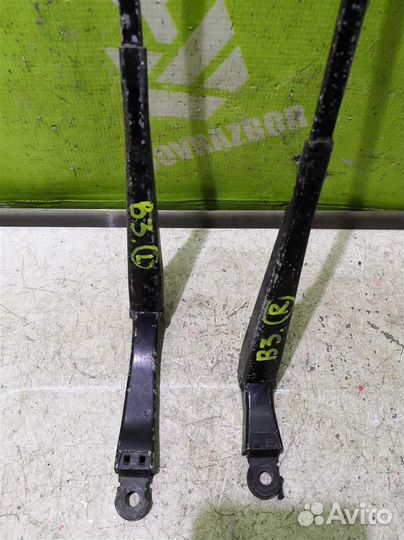 Поводок дворник комплект Фольксваген Пассат Б3