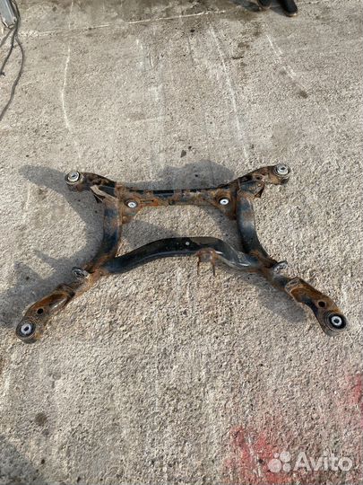 Задний подрамник audi a6 c6 3.0 quattro