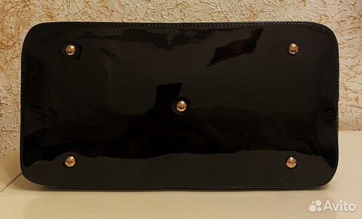 Сумка кожаная лаковая furla