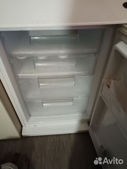 Холодильник бу, на запчасти