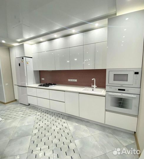 Кухонный гарнитур 