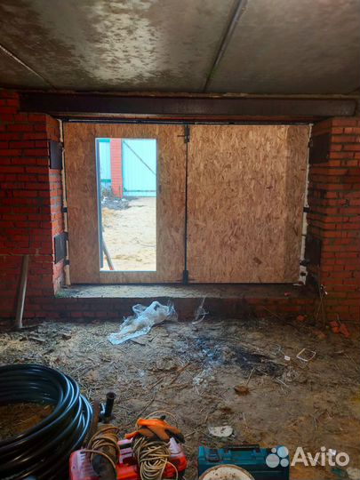 Ворота гаражные металлические