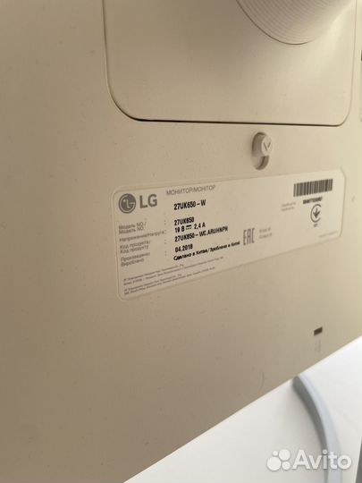 4К Монитор LG (27UK650-W)