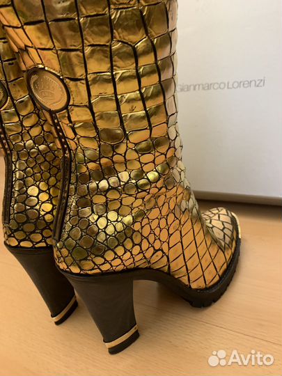 Сапоги Gianmarco Lorenzi. 38 размер