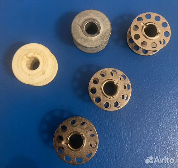 Шпульки для швейной машинки