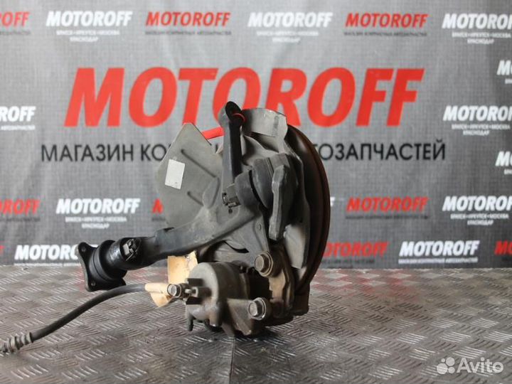 Ступица передняя левая Мазда Бонго SK82 диск А70