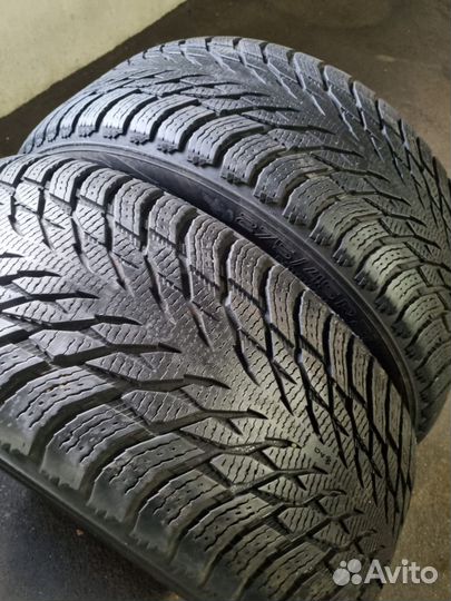 Nokian Tyres Hakkapeliitta R3 275/45 R21