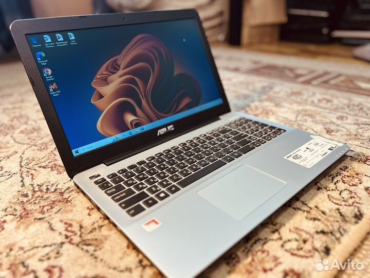 Мощный Ноутбук Asus Amd A12-9720P/8гб/ssd/R8