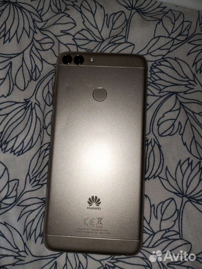 HUAWEI P Smart, 3/32 ГБ