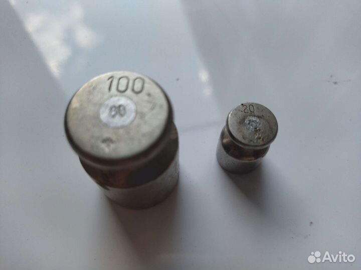 Гирьки 100 и 20 г. Хромированные