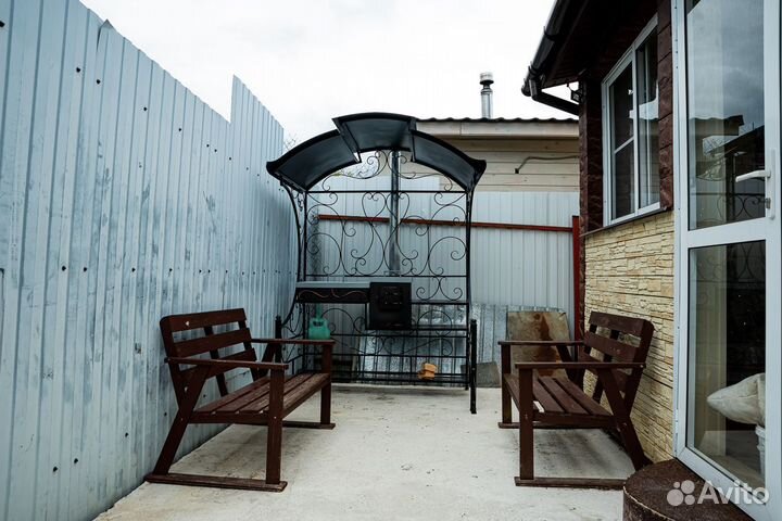 Мангал с крышей