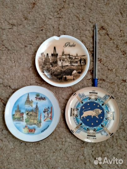 Сувенирные тарелочки
