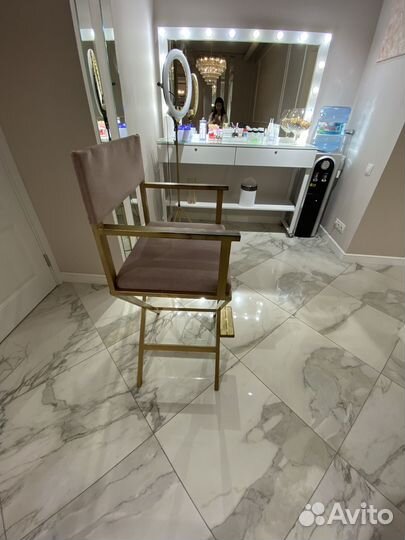 Стул для визажиста бровиста