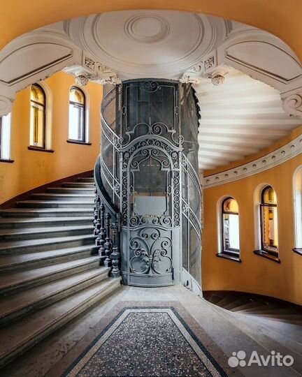 Неформальные дворики Петербурга