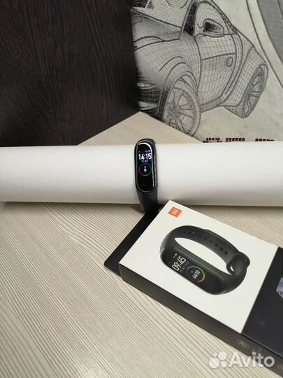 Часы Mi SMART Band 4