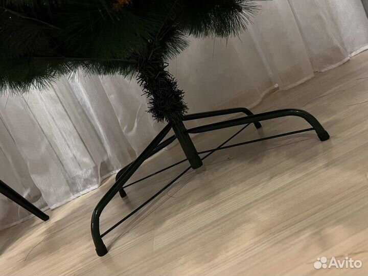 Елка искусственная