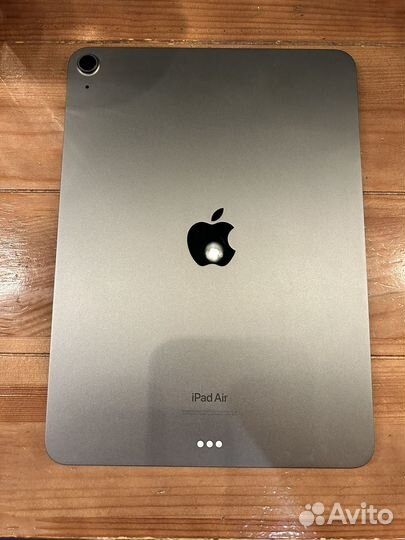 iPad air 5 64gb