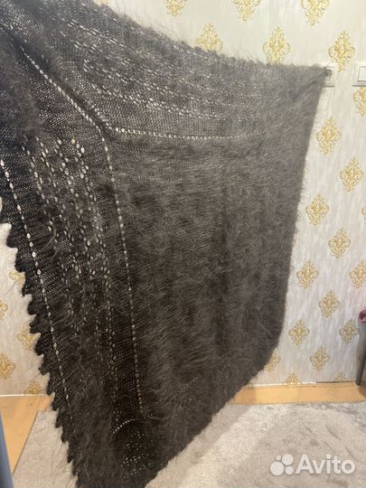 Пуховый платок шаль